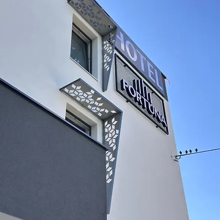 Fortuna Hotel